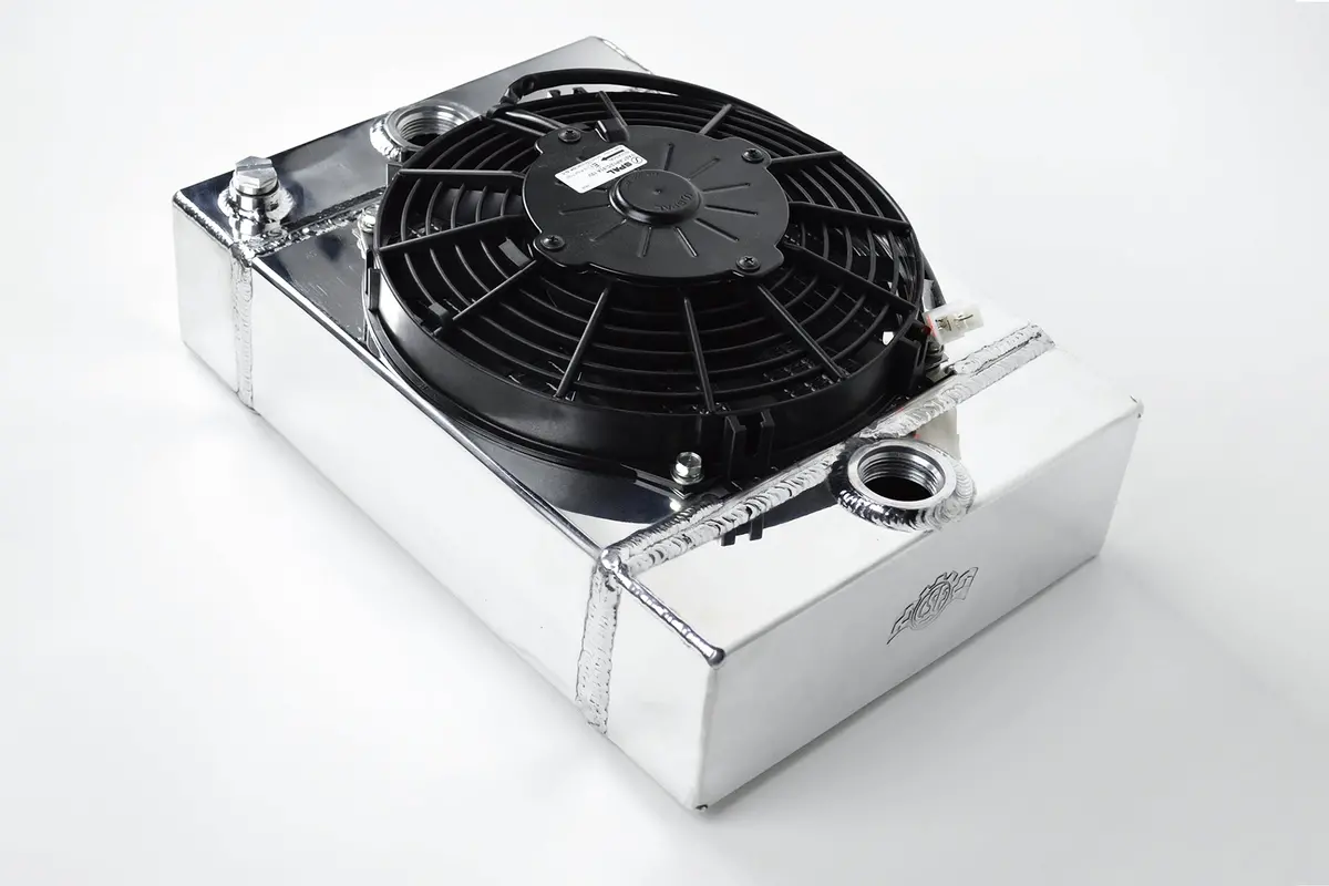 The King Cooler - Ultimate Drag Race Radiator W/ Spal Fan & Mounting Kit 1