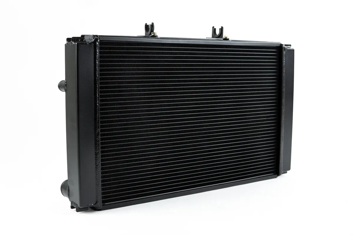 Porsche 944 Turbo & Na / 968 / 924S High-Performance All-Aluminum Radiator 1