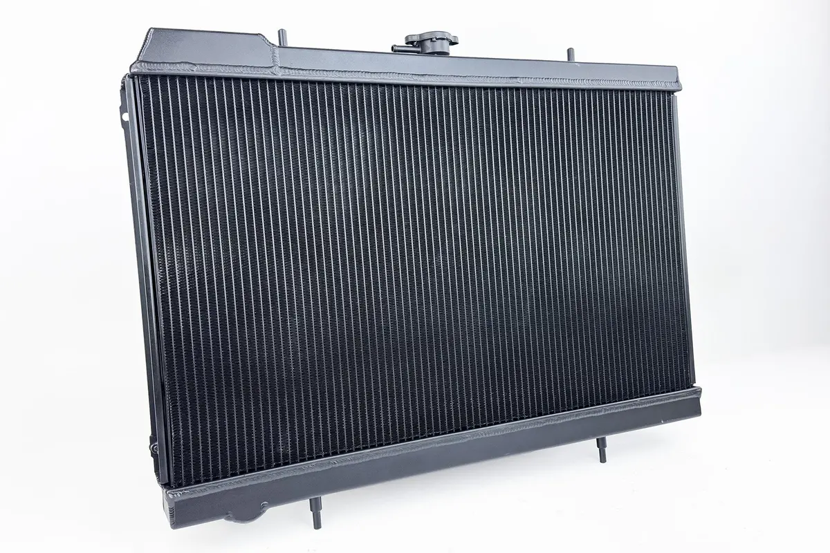 R32 Skyline Gt-R/Gts High-Performance All-Aluminum Radiator - Black 1