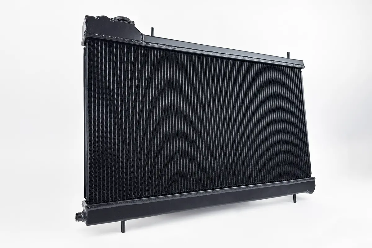 2Nd Gen Subaru Forester Xt (Mt) High-Performance All-Aluminum Radiator - Black 1