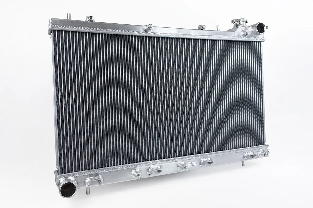2Nd Gen Subaru Forester Xt (Mt) High-Performance All-Aluminum Radiator - Silver 2