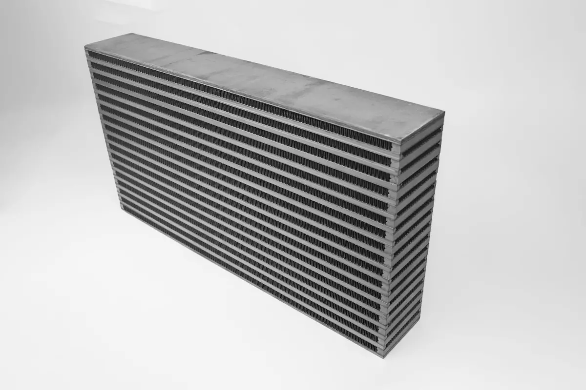 High-Performance Bar & Plate Intercooler Core 24X12x3 1
