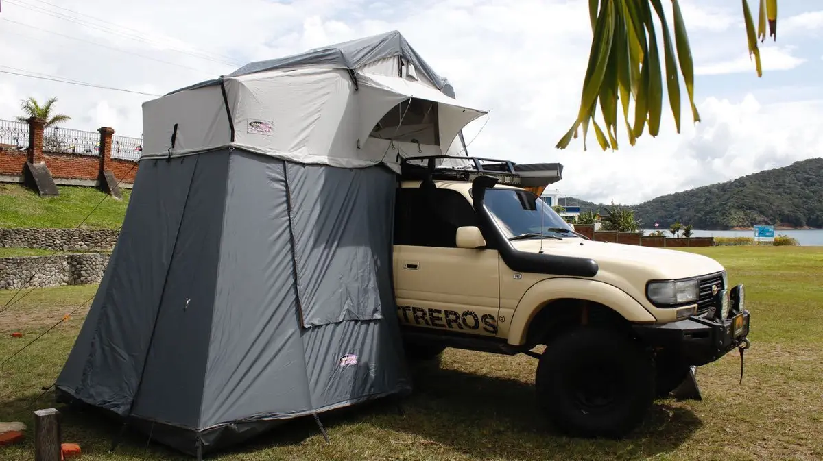 Dobinsons Roof Top Tent (With Change Room) - Ce80-3924 1