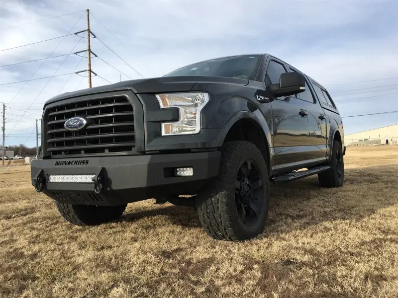 Iron Cross Low-Profile Front Bumper For 1999–2004 Ford F-250/F-350 Super Duty – Gloss Black Finish 1